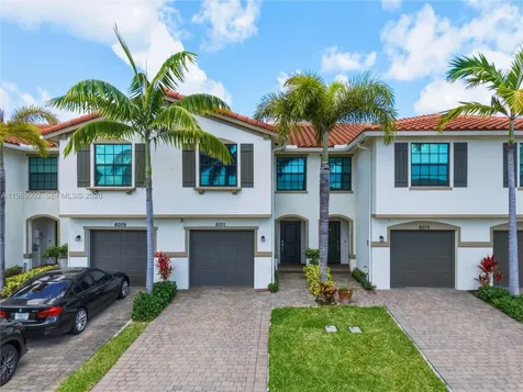 6011 Woods Edge Circle Riviera Beach FL 33410