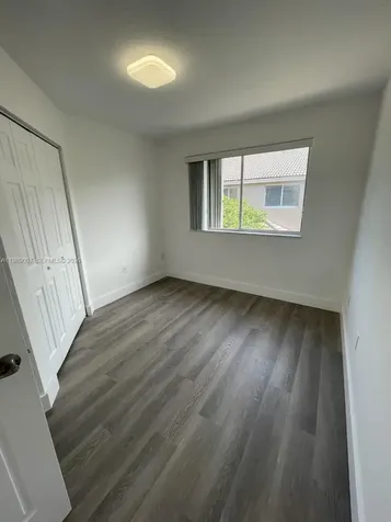 5725 NW 114th Path Doral FL 33178