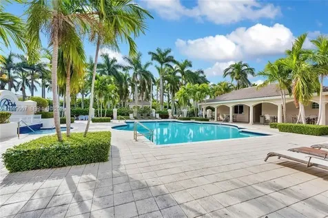 5725 NW 114th Path Doral FL 33178