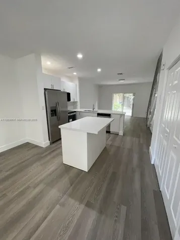 5725 NW 114th Path Doral FL 33178