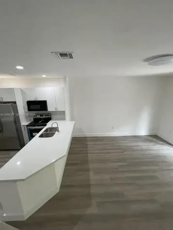 5725 NW 114th Path Doral FL 33178