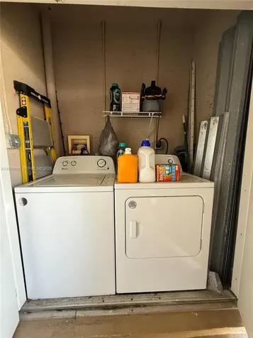 11631 SW 2nd Street Pembroke Pines FL 33025