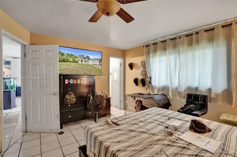 1157 NW 45th Avenue Lauderhill FL 33313