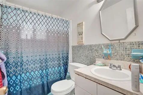 1157 NW 45th Avenue Lauderhill FL 33313