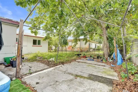 1157 NW 45th Avenue Lauderhill FL 33313