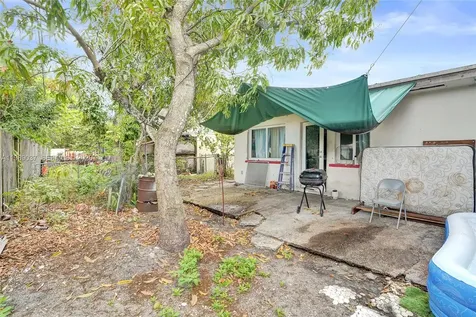 1157 NW 45th Avenue Lauderhill FL 33313