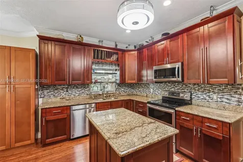 17211 SW 12th Street Pembroke Pines FL 33029