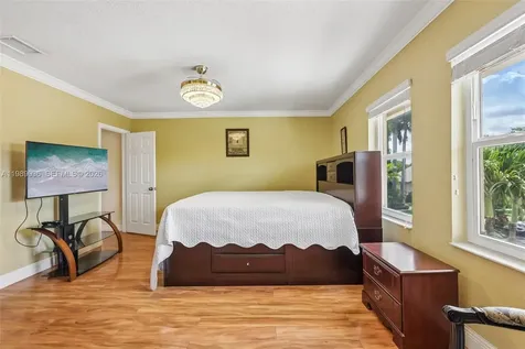 17211 SW 12th Street Pembroke Pines FL 33029