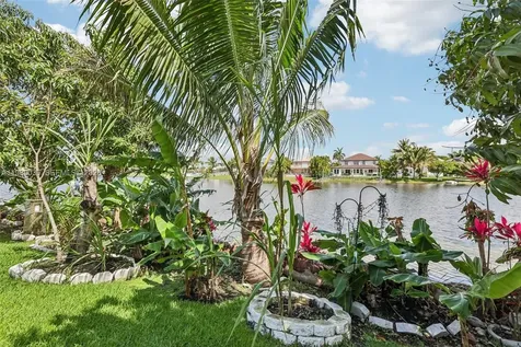 17211 SW 12th Street Pembroke Pines FL 33029