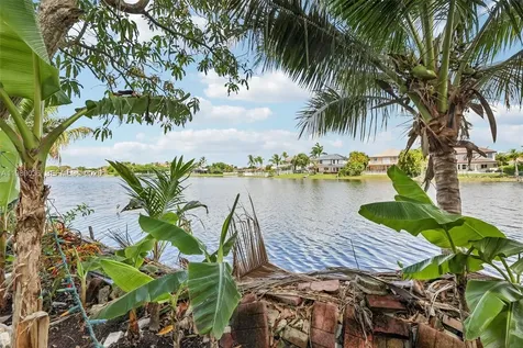 17211 SW 12th Street Pembroke Pines FL 33029