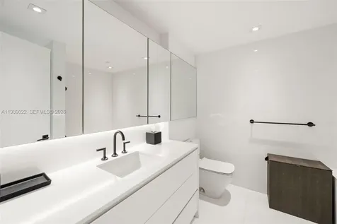 9999 Collins Avenue Bal Harbour FL 33154
