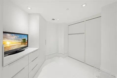 9999 Collins Avenue Bal Harbour FL 33154