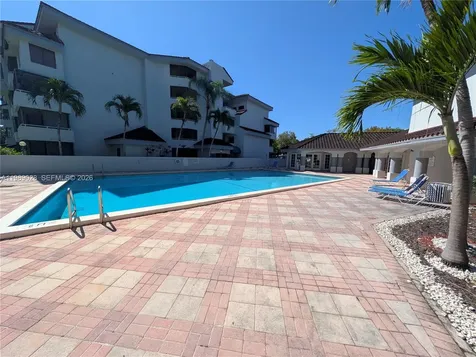 8305 SW 152nd Avenue Miami FL 33193