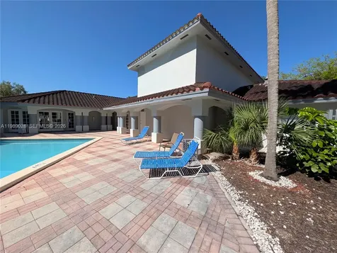 8305 SW 152nd Avenue Miami FL 33193