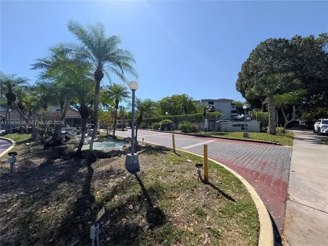 8305 SW 152nd Avenue Miami FL 33193