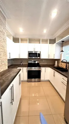 365 NE 32nd Terrace Homestead FL 33033