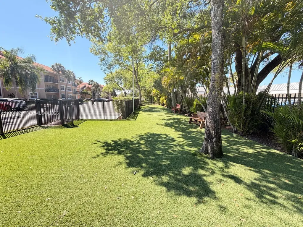 8821 Wiles Road Coral Springs FL 33067
