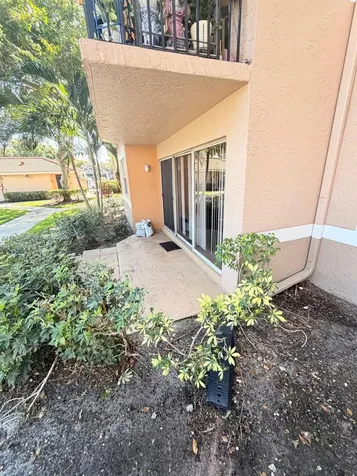 8821 Wiles Road Coral Springs FL 33067