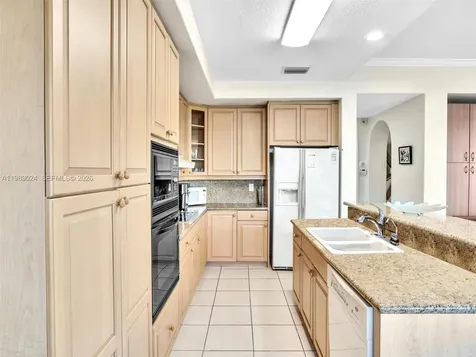 20780 NE 32nd Avenue Aventura FL 33180