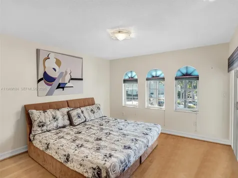 20780 NE 32nd Avenue Aventura FL 33180