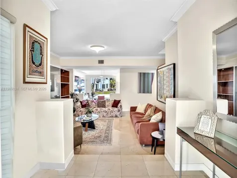 20780 NE 32nd Avenue Aventura FL 33180