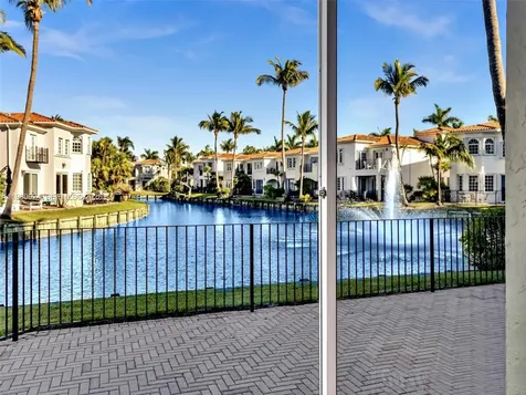20780 NE 32nd Avenue Aventura FL 33180