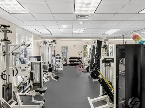 20780 NE 32nd Avenue Aventura FL 33180