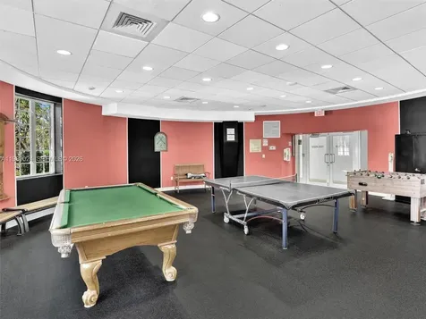 20780 NE 32nd Avenue Aventura FL 33180