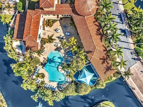 20780 NE 32nd Avenue Aventura FL 33180