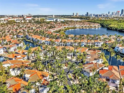 20780 NE 32nd Avenue Aventura FL 33180