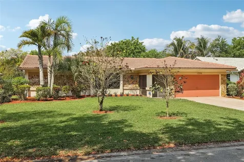1326 NW 111th Avenue Coral Springs FL 33071