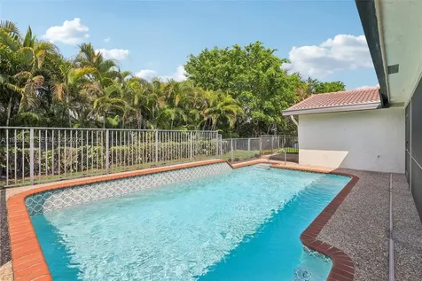 1326 NW 111th Avenue Coral Springs FL 33071