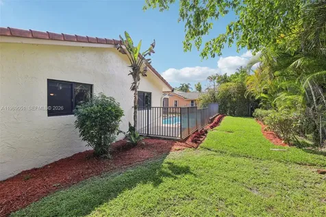 1326 NW 111th Avenue Coral Springs FL 33071