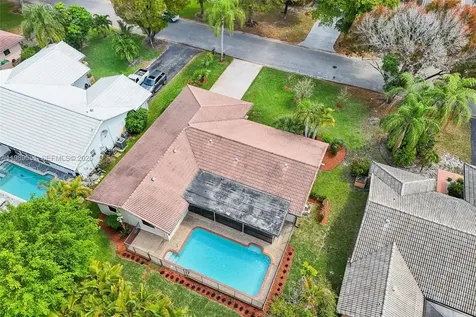 1326 NW 111th Avenue Coral Springs FL 33071