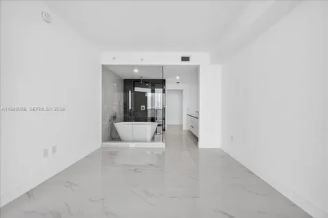 700 NE 24 Miami FL 33137