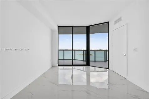 700 NE 24 Miami FL 33137