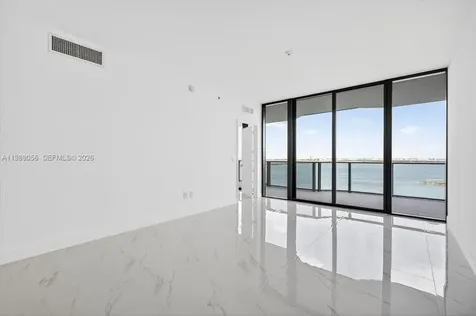 700 NE 24 Miami FL 33137