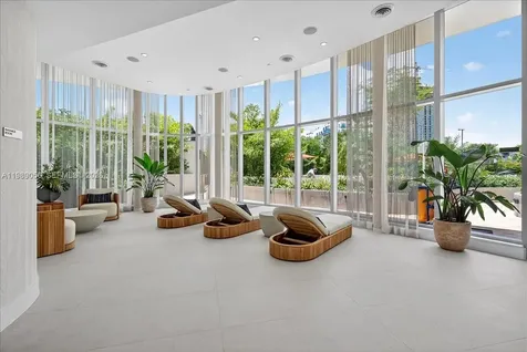 700 NE 24 Miami FL 33137
