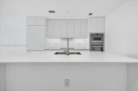 700 NE 24 Miami FL 33137