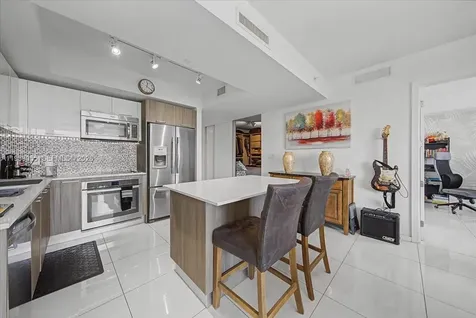 5252 NW 85th Avenue Doral FL 33166