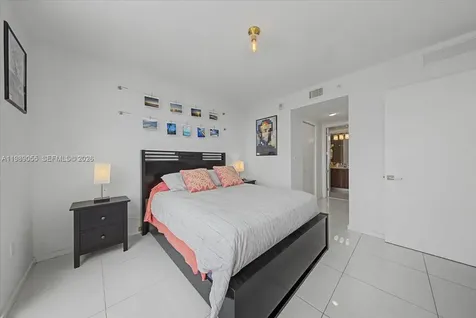 5252 NW 85th Avenue Doral FL 33166