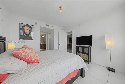 5252 NW 85th Avenue Doral FL 33166