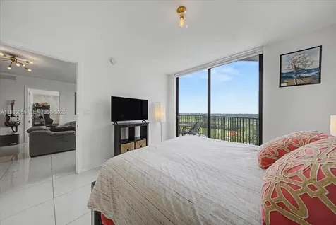 5252 NW 85th Avenue Doral FL 33166