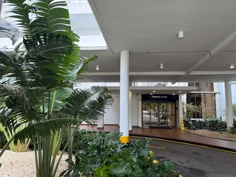 2750 NE 183rd Street Aventura FL 33160