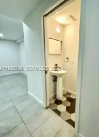 315 NW 34th Avenue Miami FL 33125