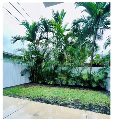 315 NW 34th Avenue Miami FL 33125