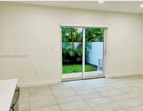 315 NW 34th Avenue Miami FL 33125