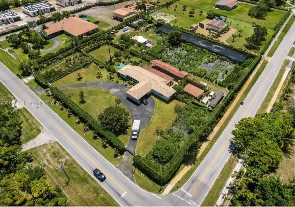 28000 SW 157th Avenue Homestead FL 33033