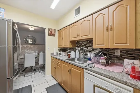 2970 NW 55th Avenue Lauderhill FL 33313