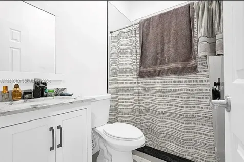 12735 SW 211th Street Miami FL 33177